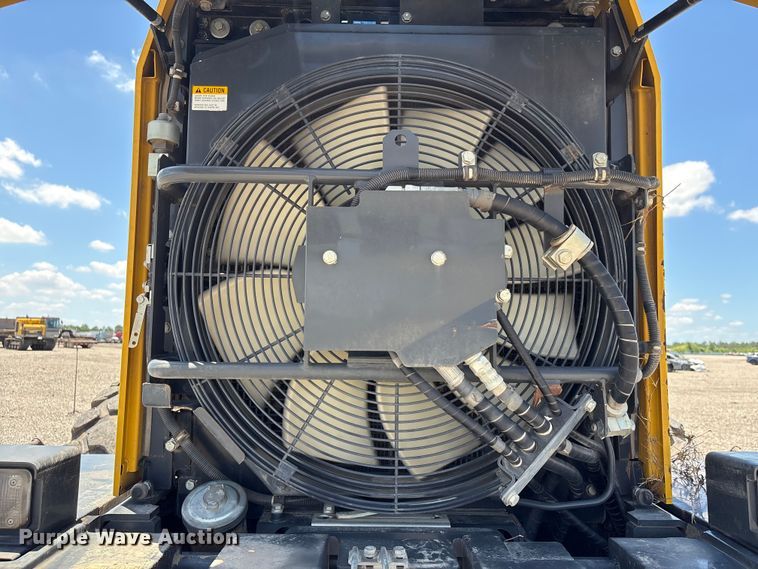 image for item YA3584 2021 Komatsu WA270 wheel loader