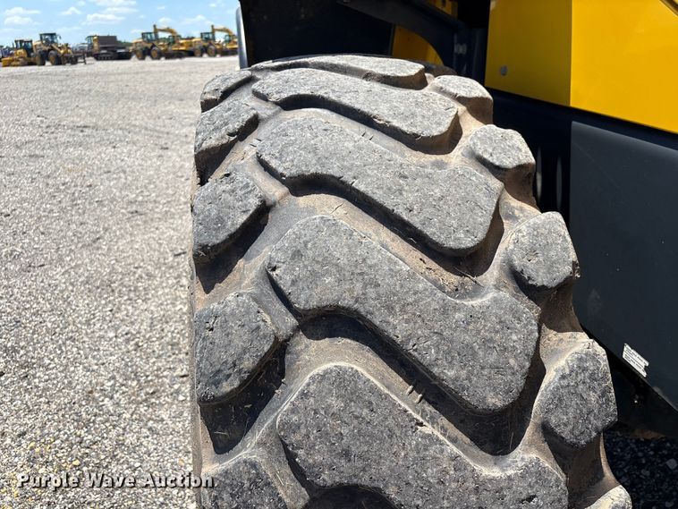 image for item YA3584 2021 Komatsu WA270 wheel loader