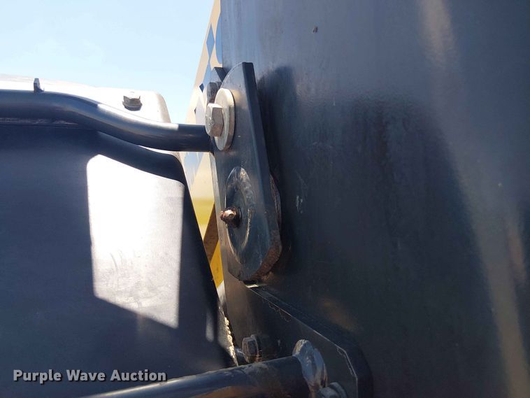 image for item YA3585 2021 Komatsu WA270-8 wheel loader