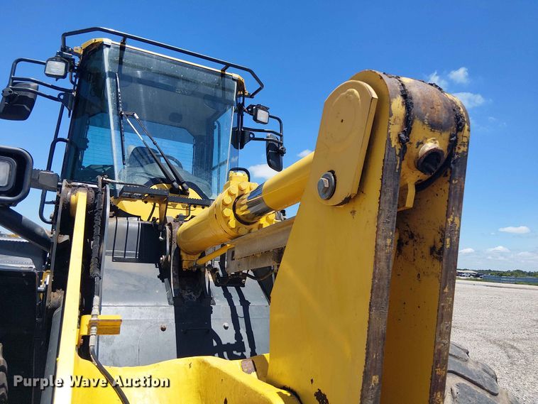 image for item YA3585 2021 Komatsu WA270-8 wheel loader