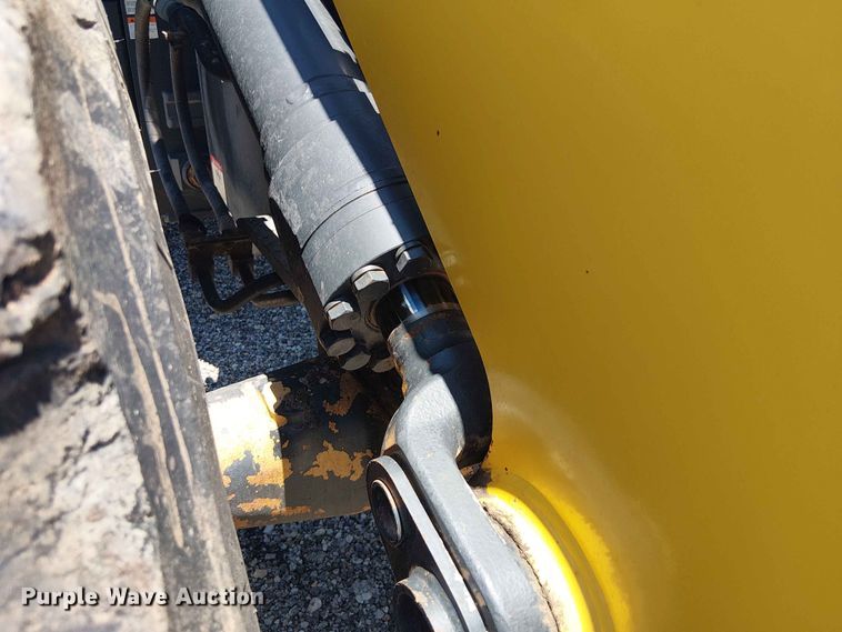 image for item YA3585 2021 Komatsu WA270-8 wheel loader