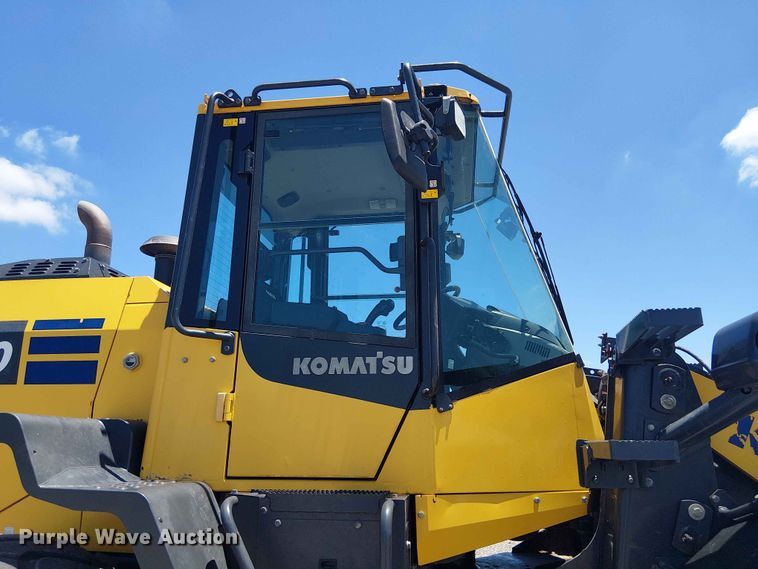 image for item YA3585 2021 Komatsu WA270-8 wheel loader