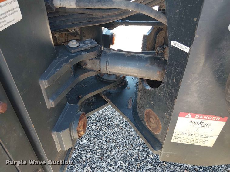 image for item YA3585 2021 Komatsu WA270-8 wheel loader