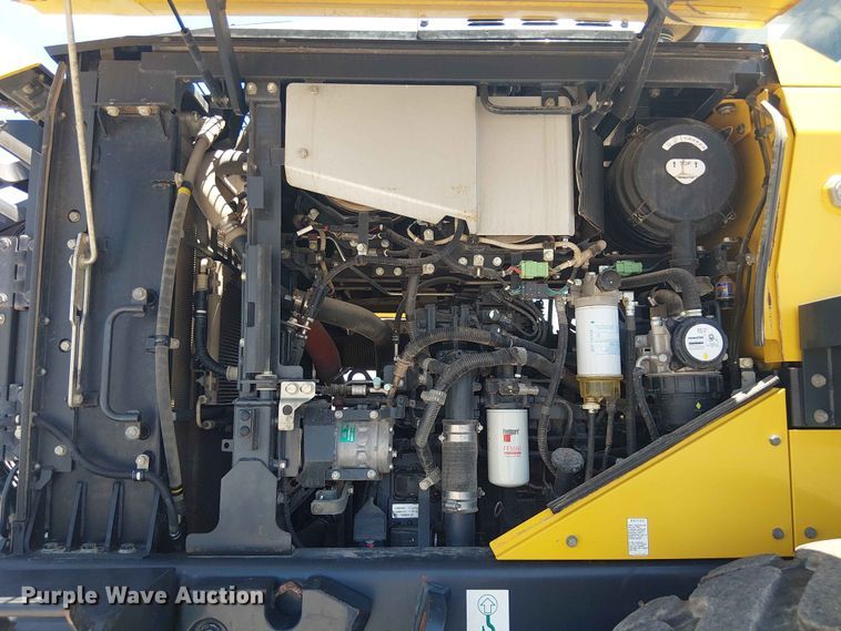 image for item YA3585 2021 Komatsu WA270-8 wheel loader