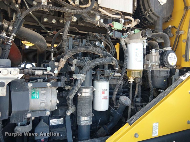 image for item YA3585 2021 Komatsu WA270-8 wheel loader