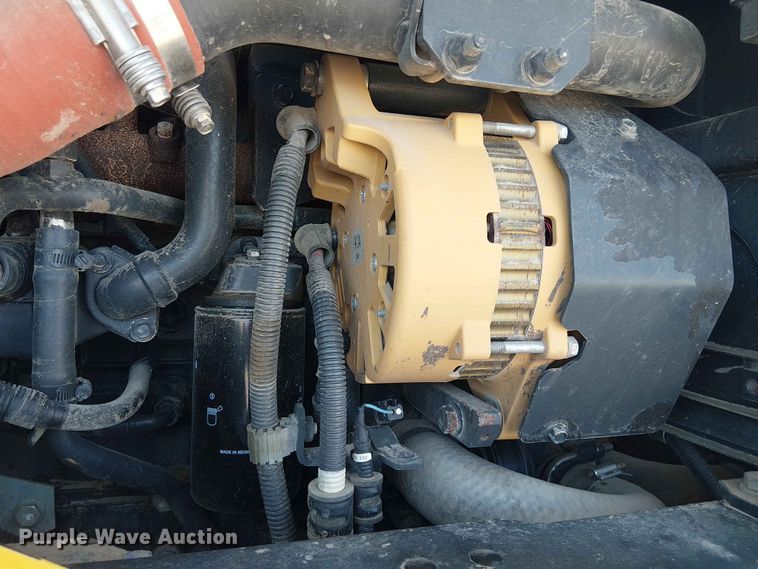 image for item YA3585 2021 Komatsu WA270-8 wheel loader