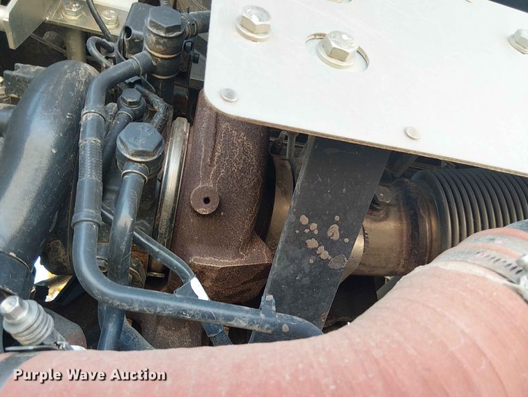image for item YA3585 2021 Komatsu WA270-8 wheel loader