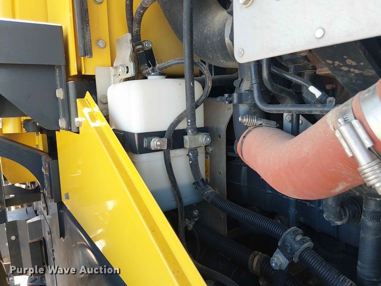 image for item YA3585 2021 Komatsu WA270-8 wheel loader