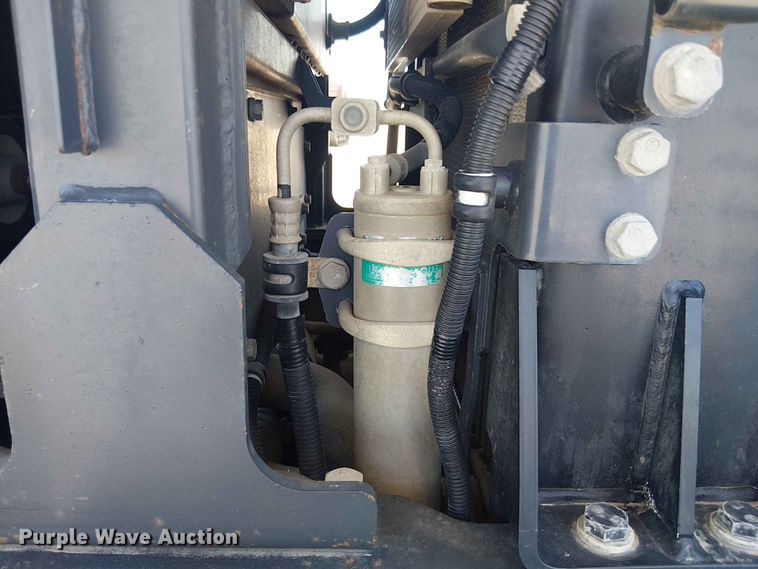 image for item YA3585 2021 Komatsu WA270-8 wheel loader