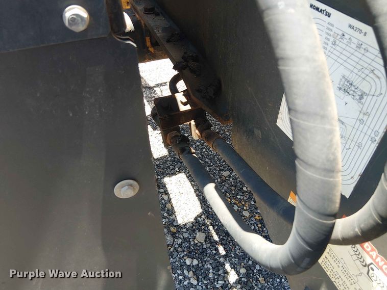 image for item YA3586 2020 Komatsu WA270-8 wheel loader