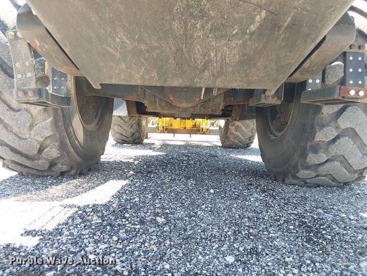 image for item YA3586 2020 Komatsu WA270-8 wheel loader