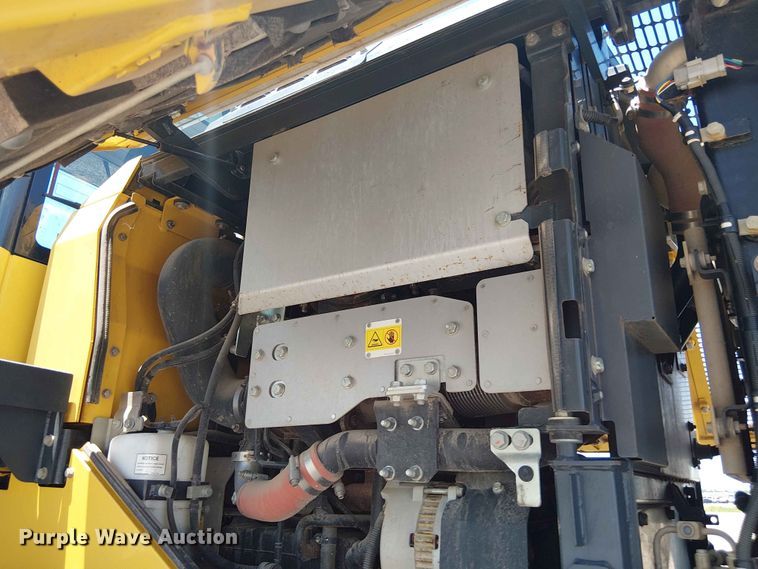image for item YA3586 2020 Komatsu WA270-8 wheel loader