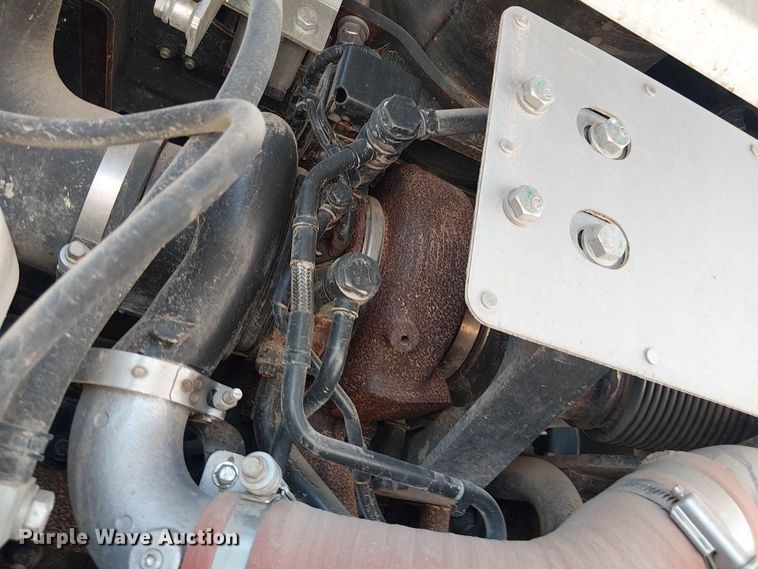 image for item YA3586 2020 Komatsu WA270-8 wheel loader