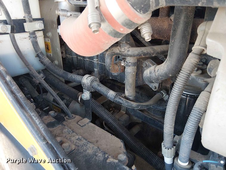 image for item YA3586 2020 Komatsu WA270-8 wheel loader