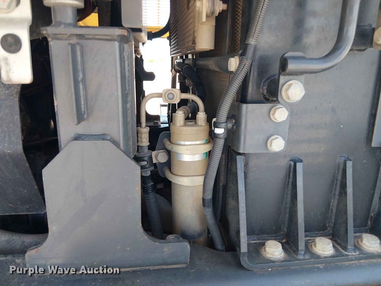 image for item YA3586 2020 Komatsu WA270-8 wheel loader