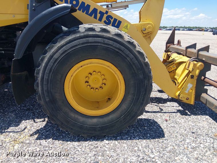 image for item YA3586 2020 Komatsu WA270-8 wheel loader
