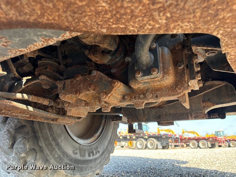 image for item YA3587 2020 Komatsu WA270 wheel loader