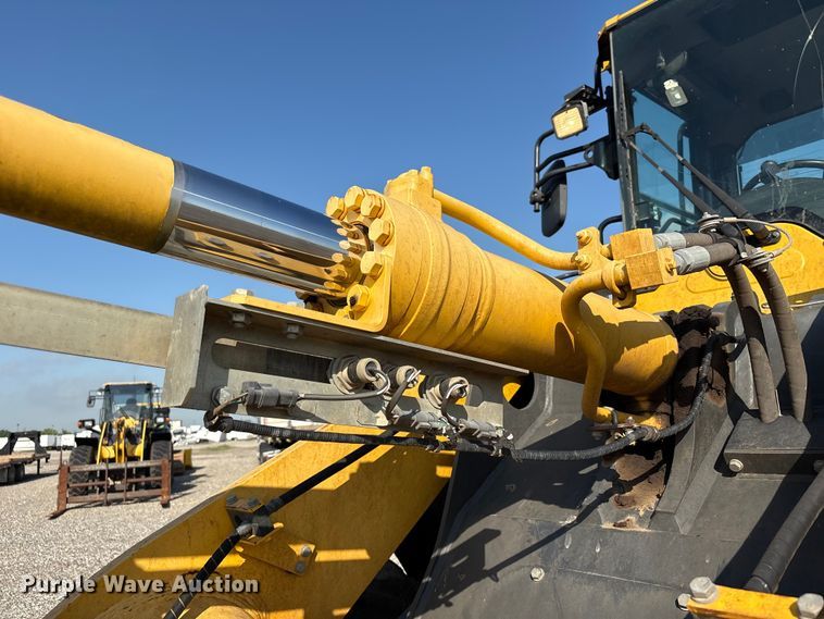 image for item YA3587 2020 Komatsu WA270 wheel loader