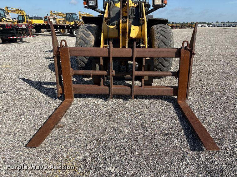 image for item YA3587 2020 Komatsu WA270 wheel loader