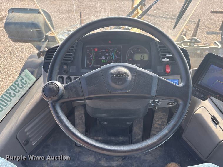 image for item YA3587 2020 Komatsu WA270 wheel loader