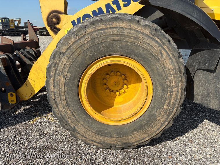 image for item YA3587 2020 Komatsu WA270 wheel loader