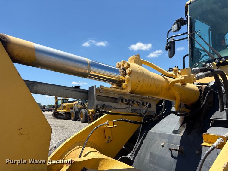 image for item YA3588 2020 Komatsu WA270-8 wheel loader