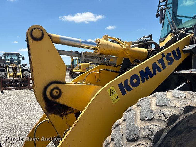 image for item YA3588 2020 Komatsu WA270-8 wheel loader