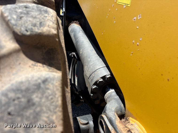 image for item YA3588 2020 Komatsu WA270-8 wheel loader