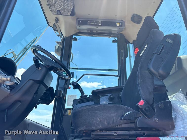 image for item YA3588 2020 Komatsu WA270-8 wheel loader