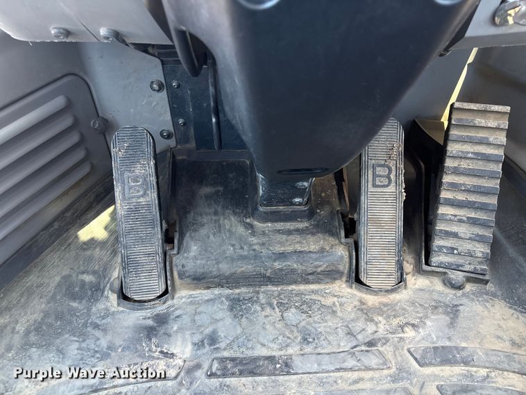 image for item YA3588 2020 Komatsu WA270-8 wheel loader