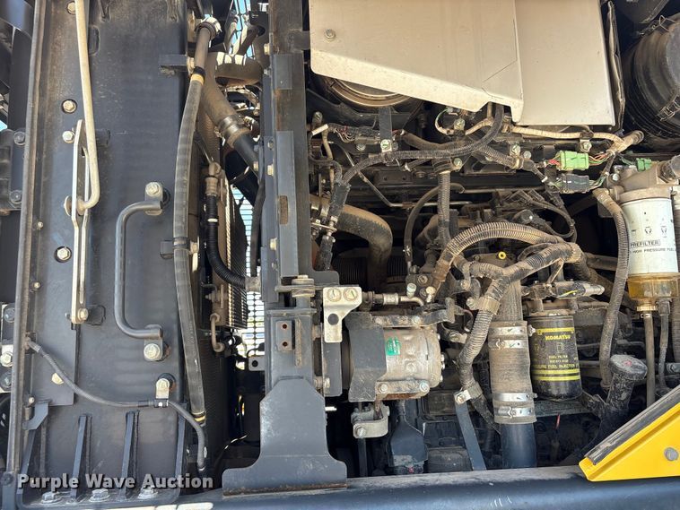 image for item YA3588 2020 Komatsu WA270-8 wheel loader