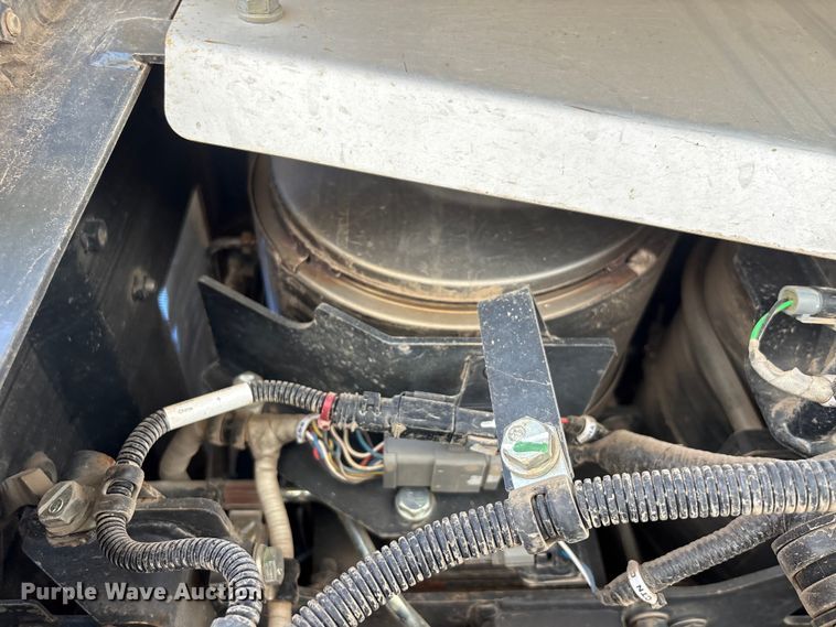 image for item YA3588 2020 Komatsu WA270-8 wheel loader