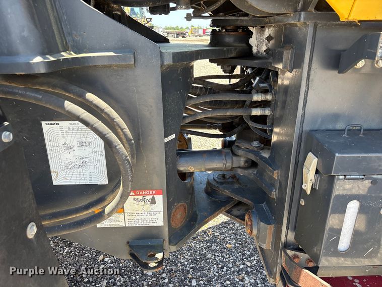 image for item YA3589 2019 Komatsu WA270-8 wheel loader