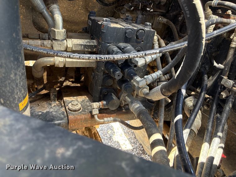 image for item YA3589 2019 Komatsu WA270-8 wheel loader