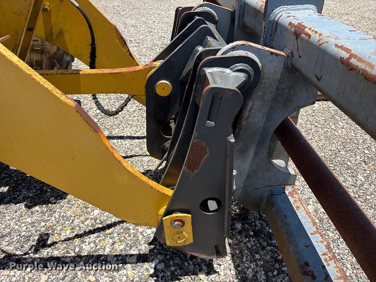 image for item YA3589 2019 Komatsu WA270-8 wheel loader
