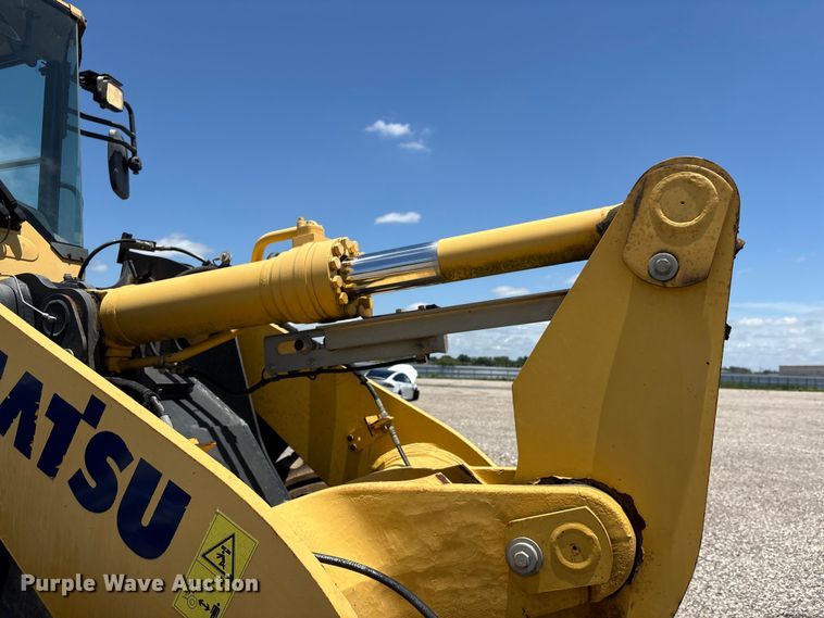 image for item YA3589 2019 Komatsu WA270-8 wheel loader