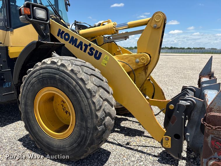 image for item YA3589 2019 Komatsu WA270-8 wheel loader