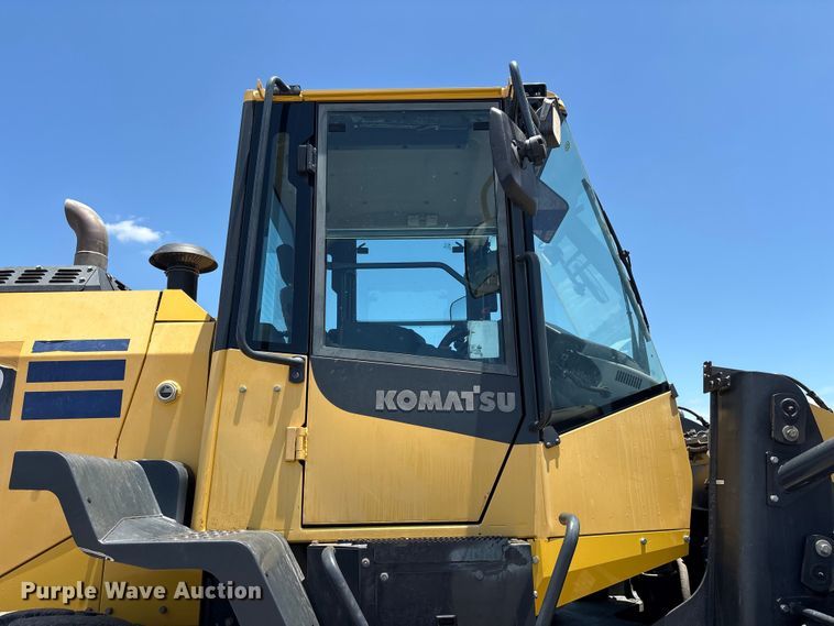 image for item YA3589 2019 Komatsu WA270-8 wheel loader