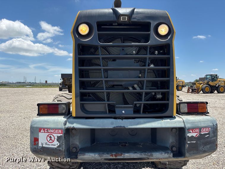 image for item YA3589 2019 Komatsu WA270-8 wheel loader