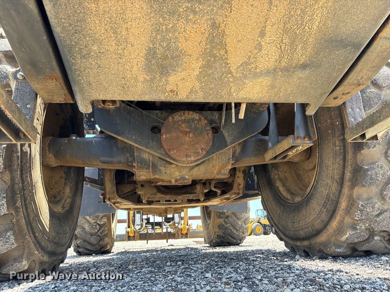 image for item YA3589 2019 Komatsu WA270-8 wheel loader