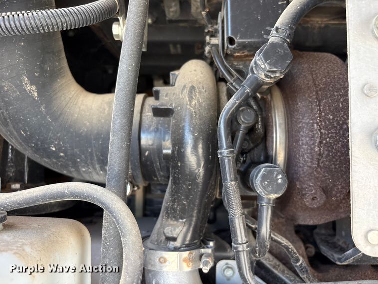 image for item YA3589 2019 Komatsu WA270-8 wheel loader