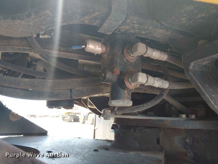 image for item YA3590 2021 Komatsu WA270-8 wheel loader