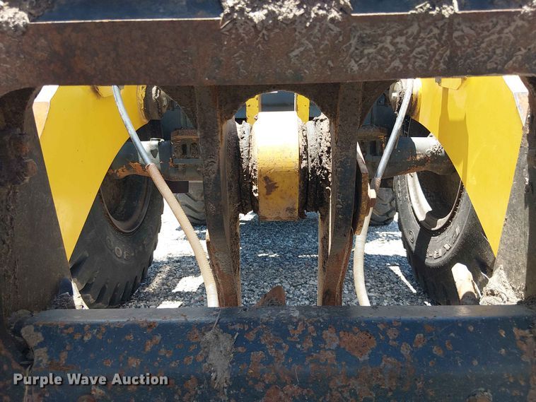 image for item YA3590 2021 Komatsu WA270-8 wheel loader