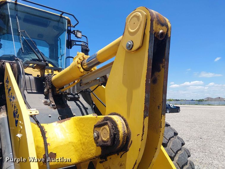 image for item YA3590 2021 Komatsu WA270-8 wheel loader