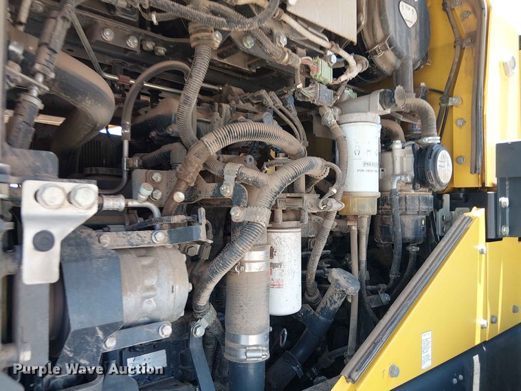 image for item YA3590 2021 Komatsu WA270-8 wheel loader
