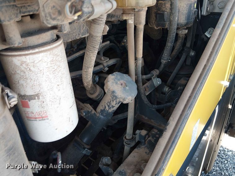 image for item YA3590 2021 Komatsu WA270-8 wheel loader