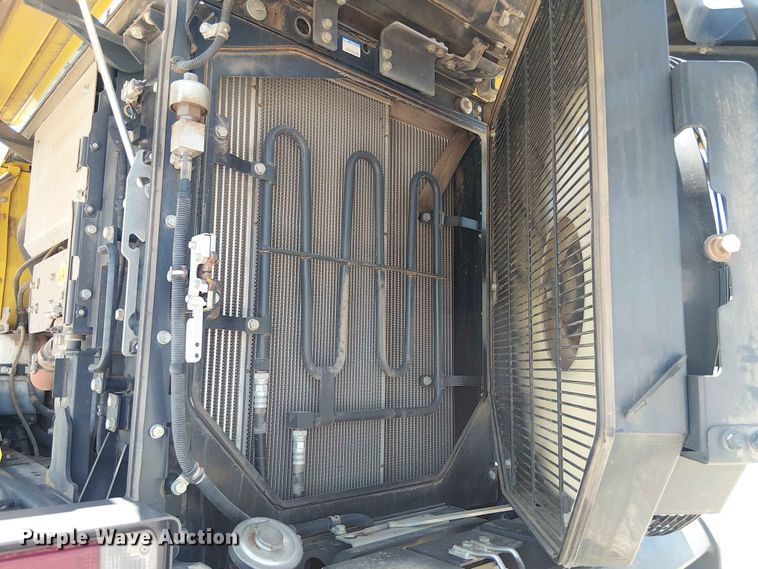 image for item YA3590 2021 Komatsu WA270-8 wheel loader
