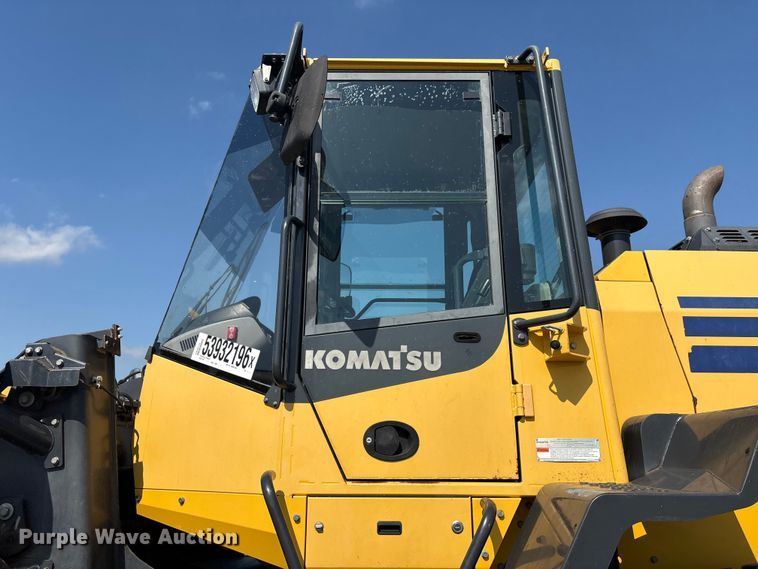 image for item YA3591 2020 Komatsu WA270-8 wheel loader