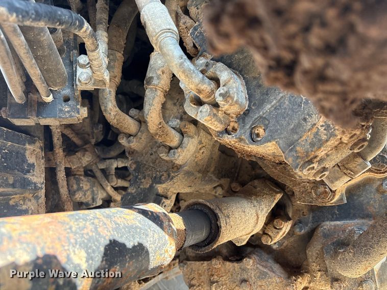 image for item YA3591 2020 Komatsu WA270-8 wheel loader