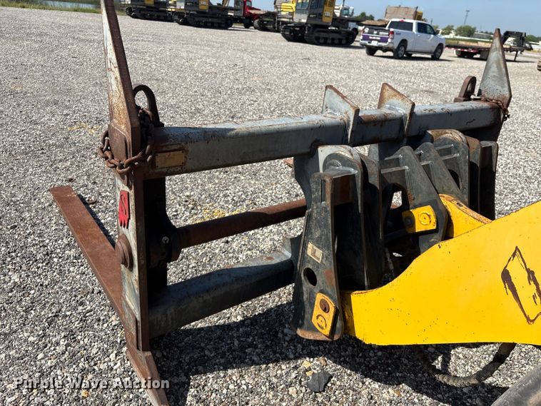 image for item YA3591 2020 Komatsu WA270-8 wheel loader